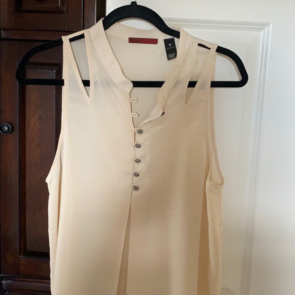 Sleeveless dress blouse